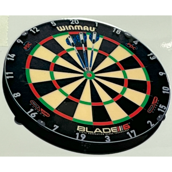 Winmau Blade 6 Tri-Core 6  6-Bulls DTF